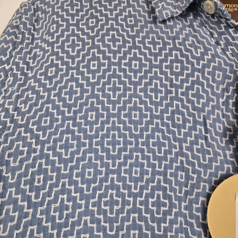 Common People Men's Textured Linen Blend Shirt Blue Geometric Embroid Size M NWT - Picture 9 of 11